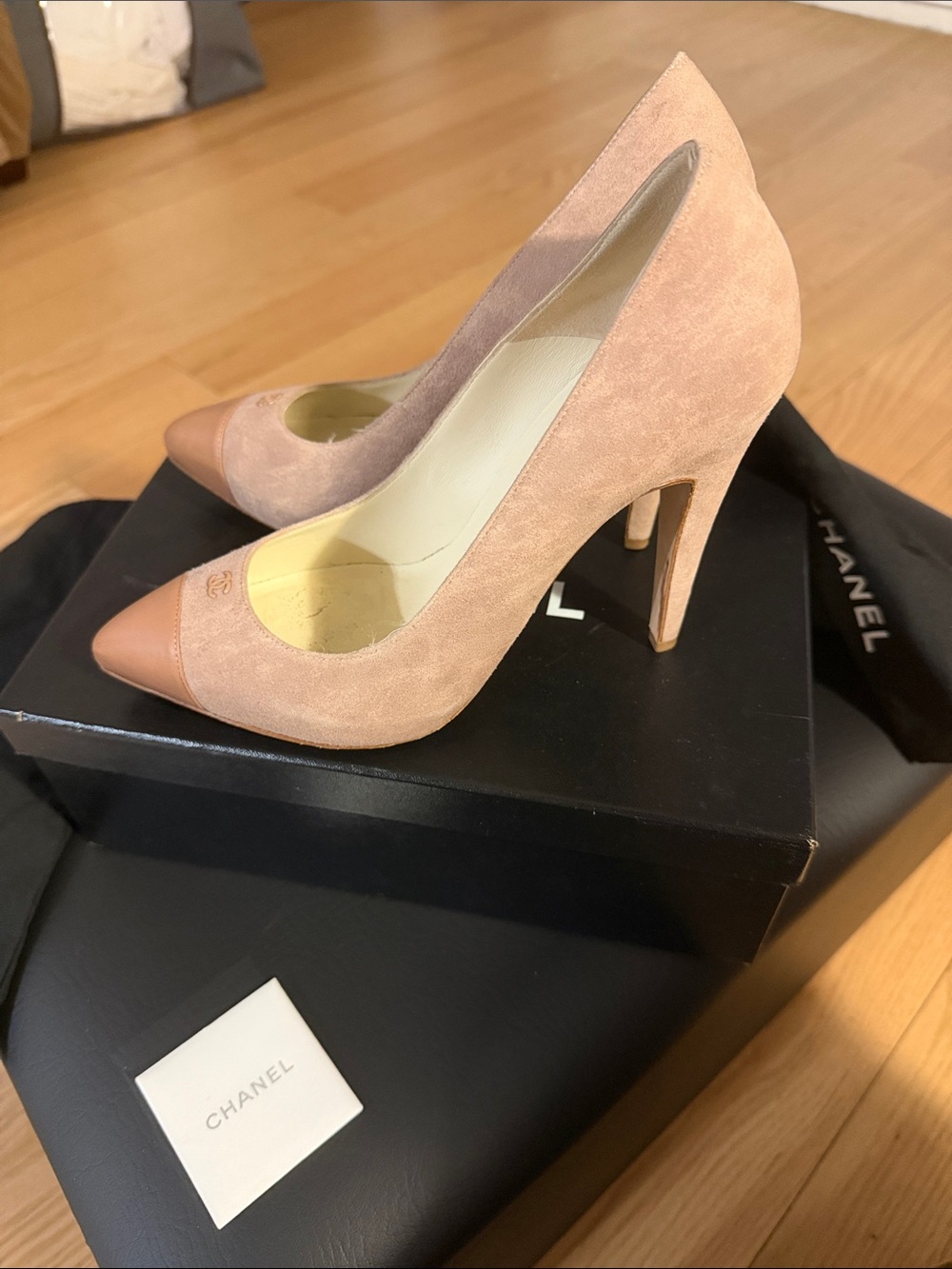 CHANEL Blush Suede Pointed-Toe Pumps with Leather Cap - Picture 2 of 5